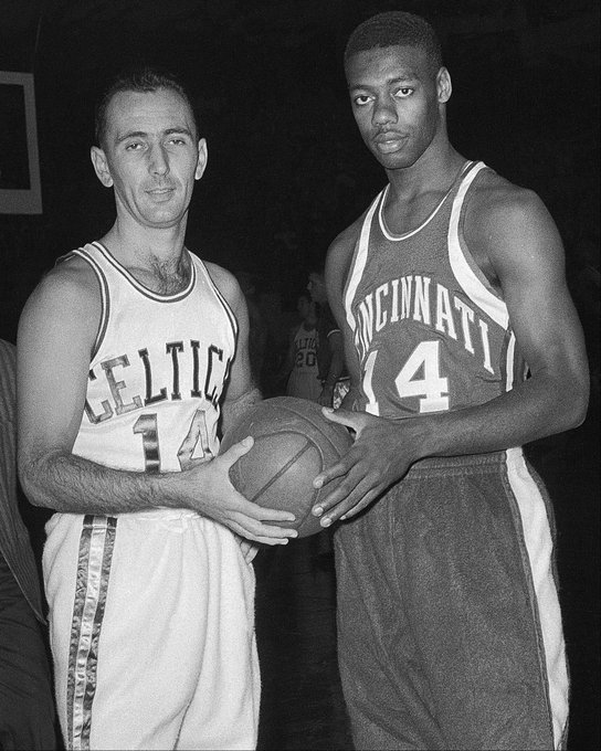 及交易成本 及交易成本