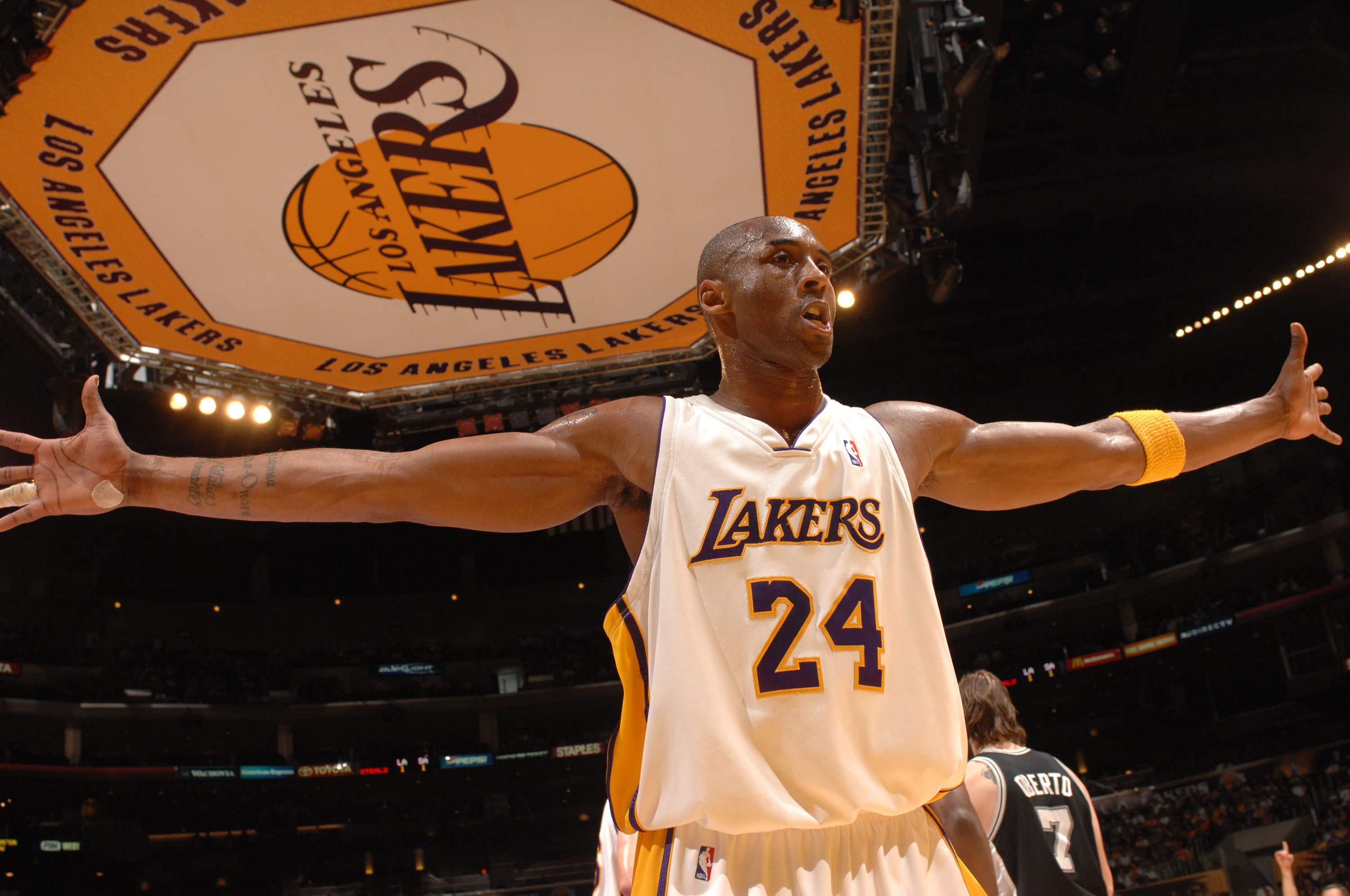 但始终差了 但始终差了