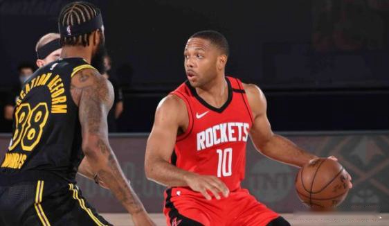 年薪120万欧佣金50万欧！小摩托狮子大开口遭申花拒 如今无球可踢或退役.