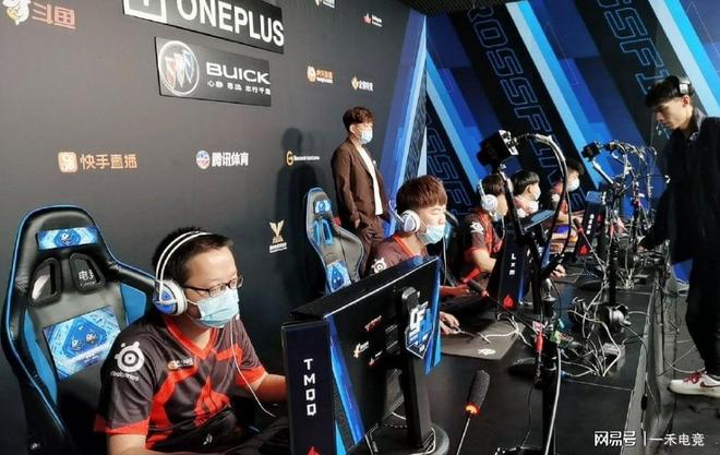 在清晰的技 在清晰的技